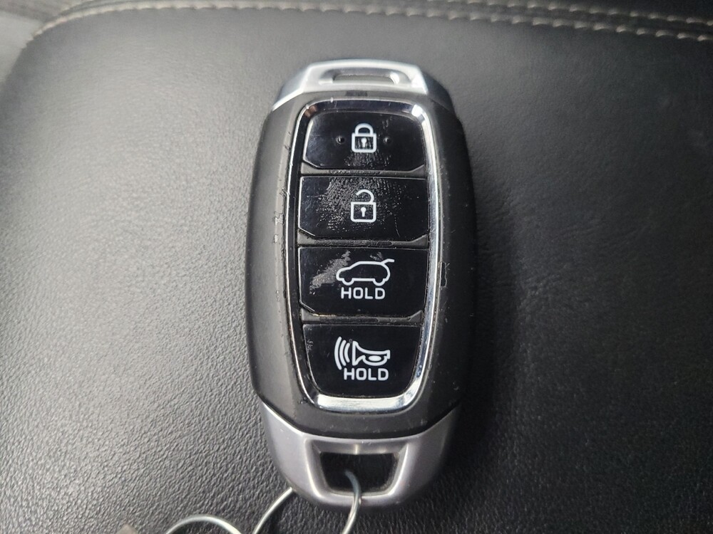 2019 Hyundai Santa Fe in Indianapolis, IN 46222 - 18097858 32