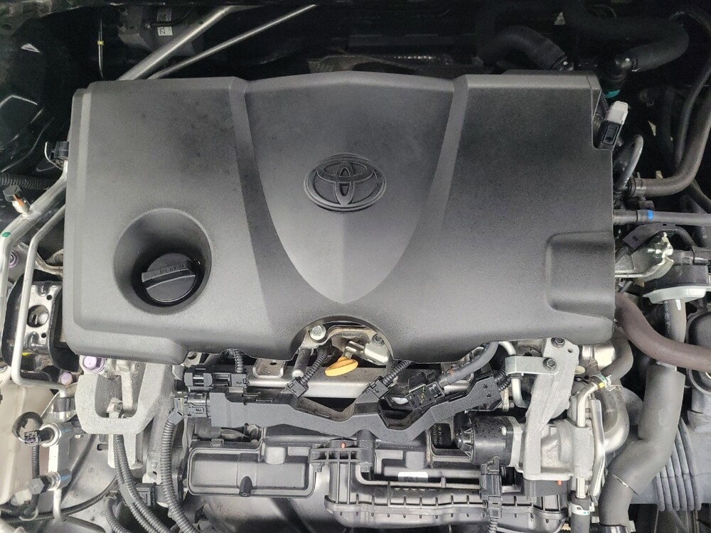 2020 Toyota Camry in Indianapolis, IN 46222 - 18097860 30