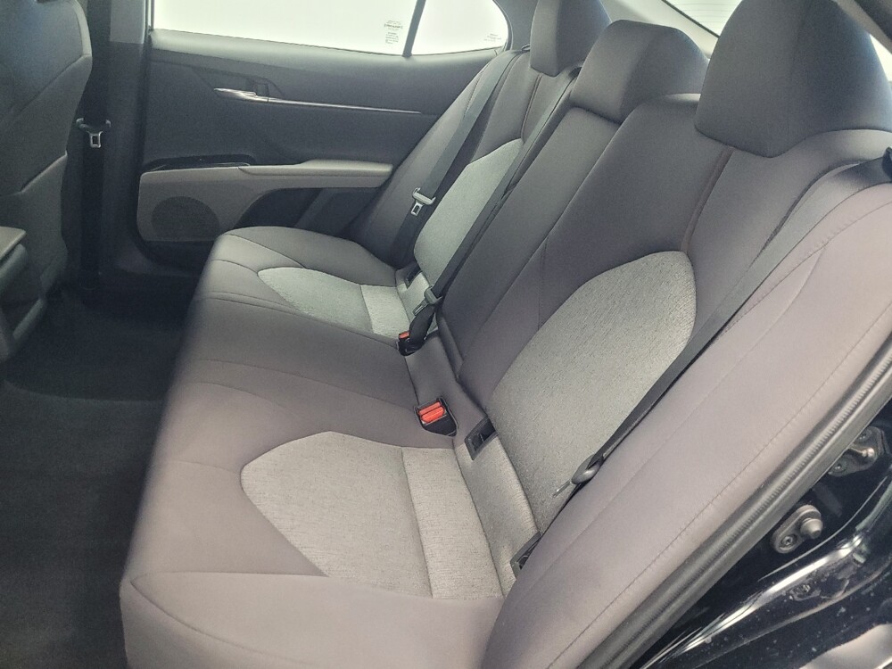 2020 Toyota Camry in Indianapolis, IN 46222 - 18097860 18