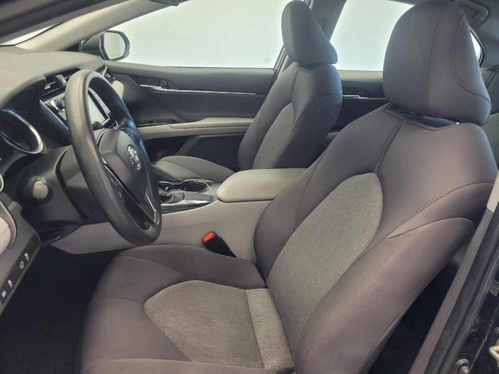 2020 Toyota Camry in Indianapolis, IN 46222 - 18097860 17