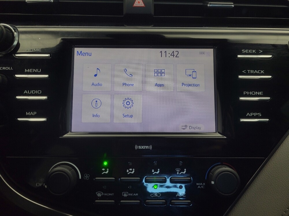 2020 Toyota Camry in Indianapolis, IN 46222 - 18097860 25