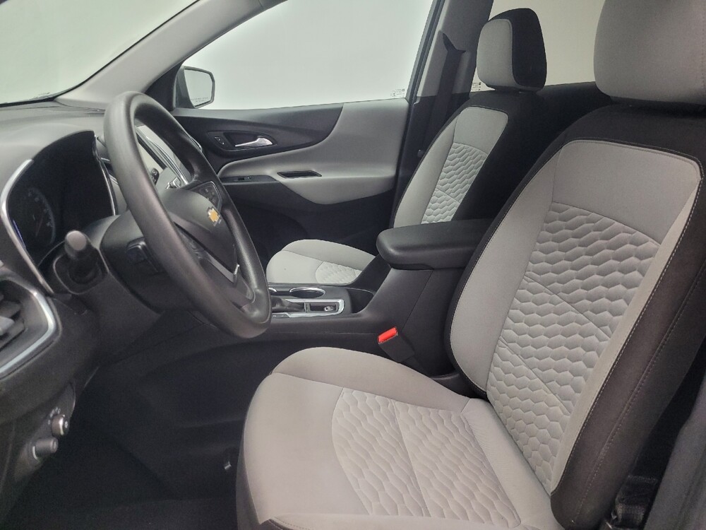 2019 Chevrolet Equinox in Indianapolis, IN 46222 - 18097862 17