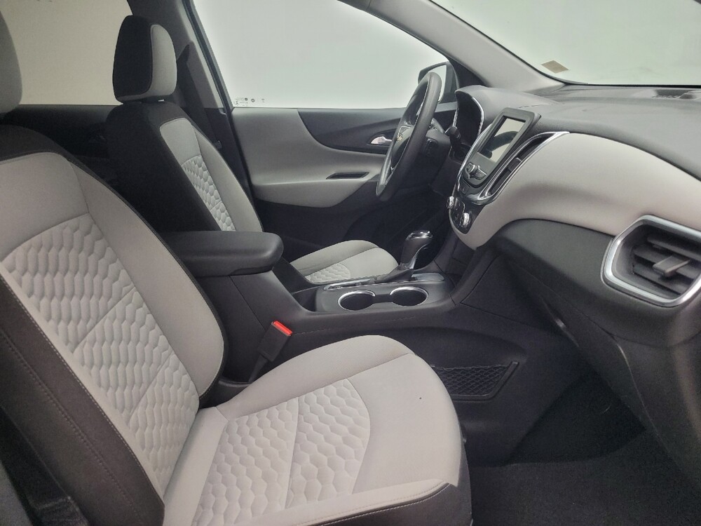 2019 Chevrolet Equinox in Indianapolis, IN 46222 - 18097862 21