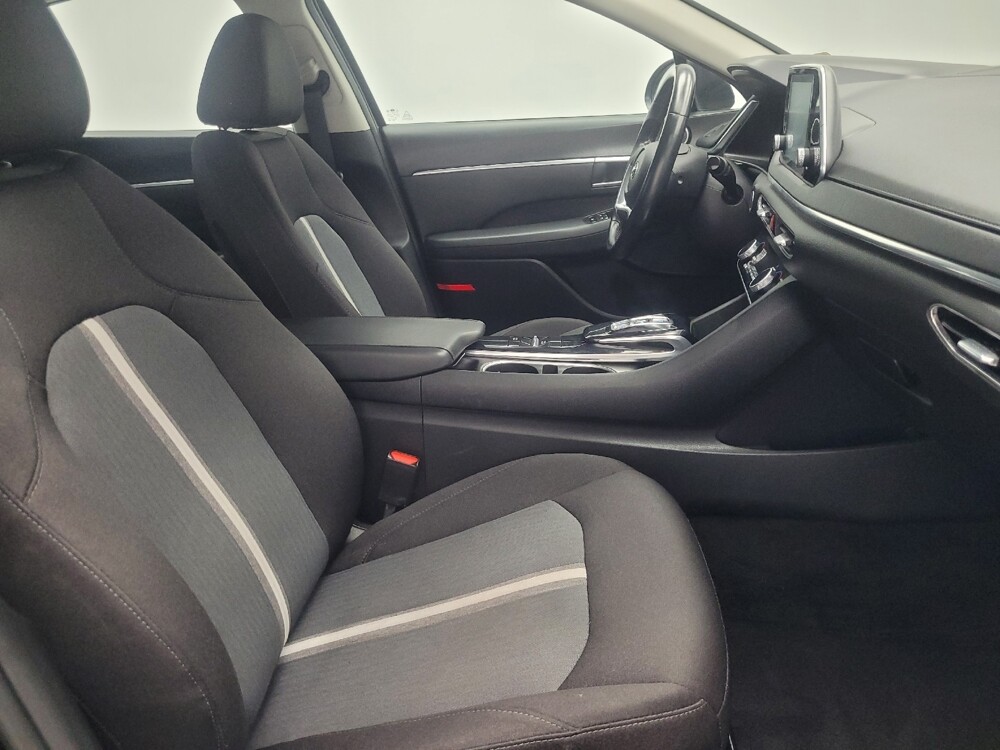 2020 Hyundai Sonata in Indianapolis, IN 46222 - 18097863 21