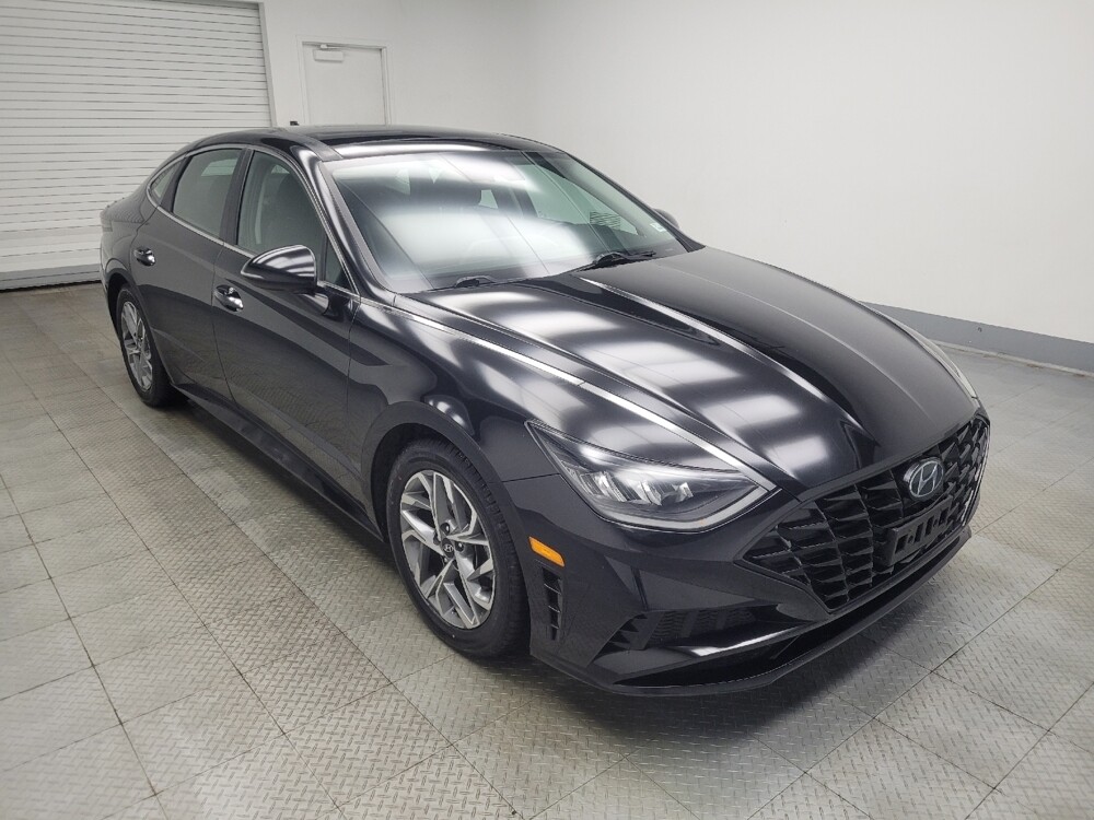 2020 Hyundai Sonata in Indianapolis, IN 46222 - 18097863 13