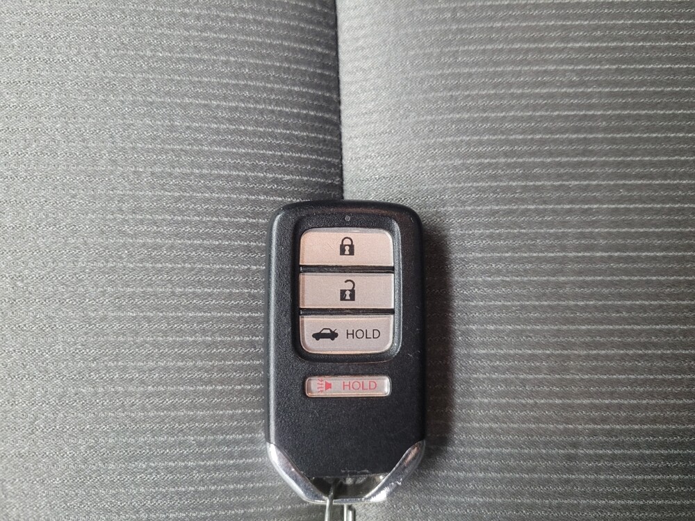 2020 Honda Accord in Indianapolis, IN 46222 - 18097865 32