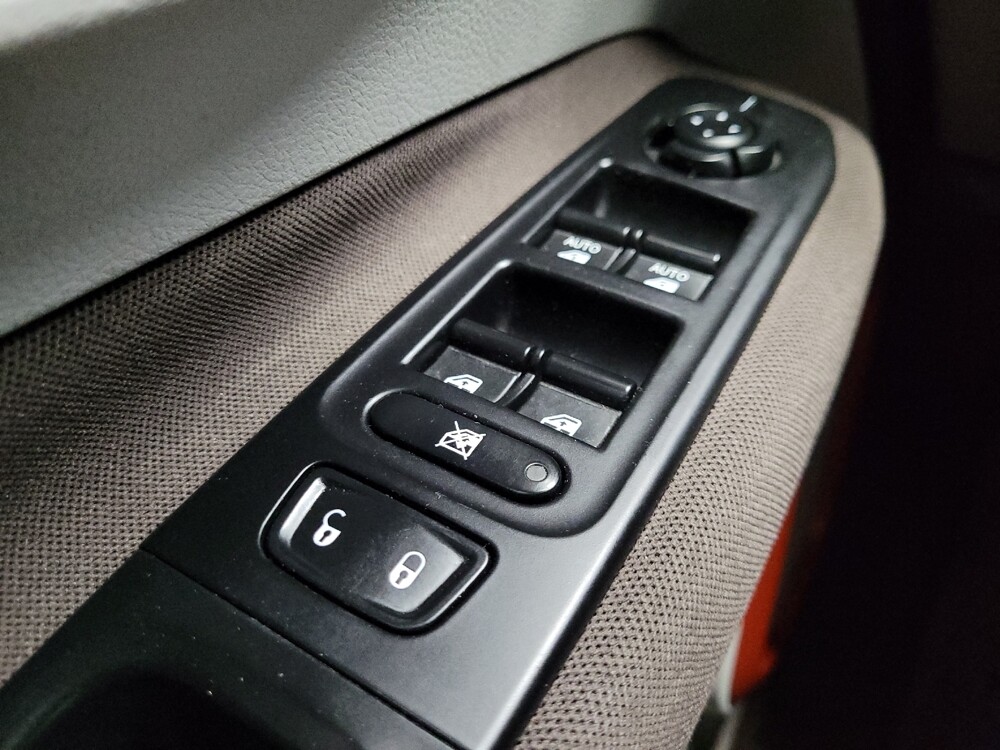 2017 Jeep Renegade in Las Vegas, NV 89102 - 18097866 27