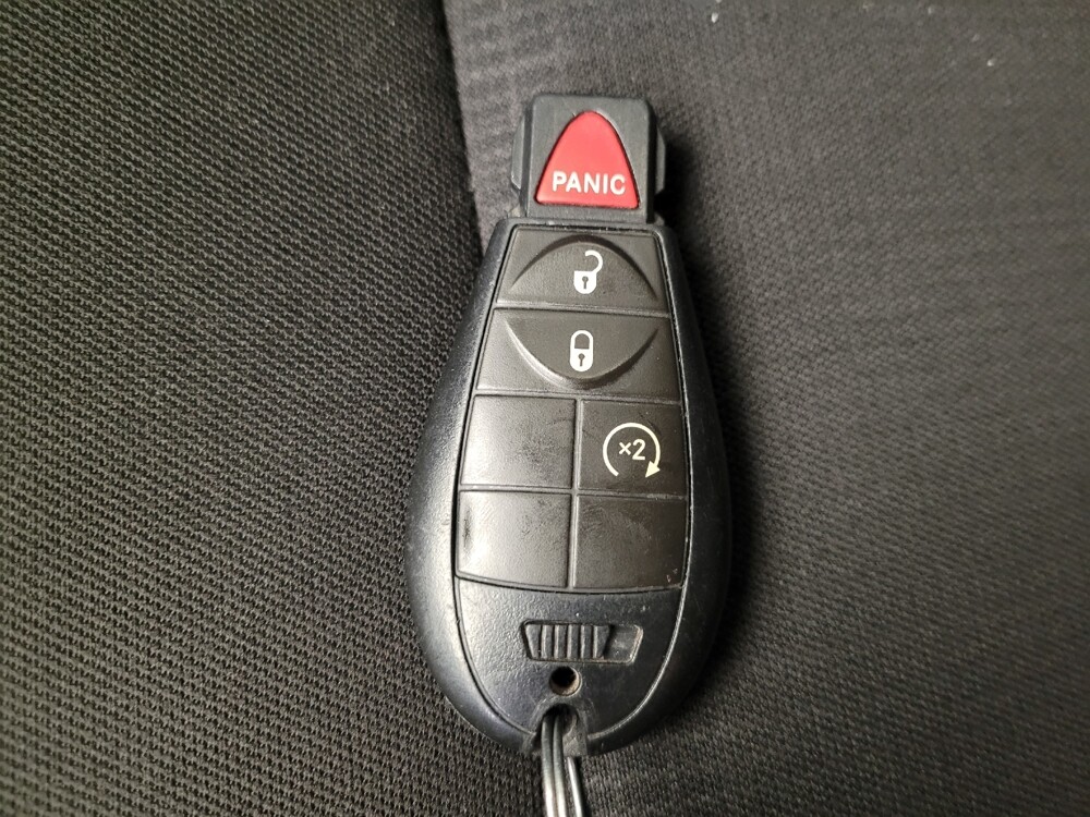 2016 Jeep Cherokee in Louisville, KY 40258 - 18097867 32