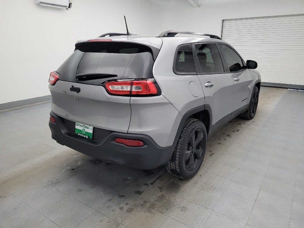 2016 Jeep Cherokee in Louisville, KY 40258 - 18097867 9