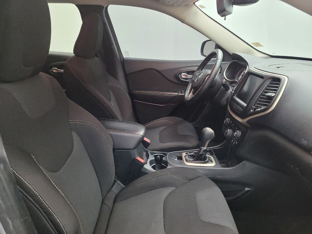 2016 Jeep Cherokee in Louisville, KY 40258 - 18097867 19