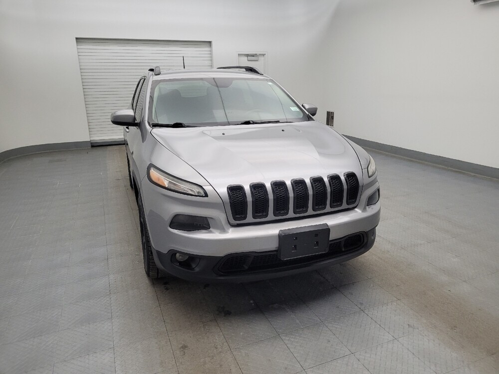 2016 Jeep Cherokee in Louisville, KY 40258 - 18097867 14