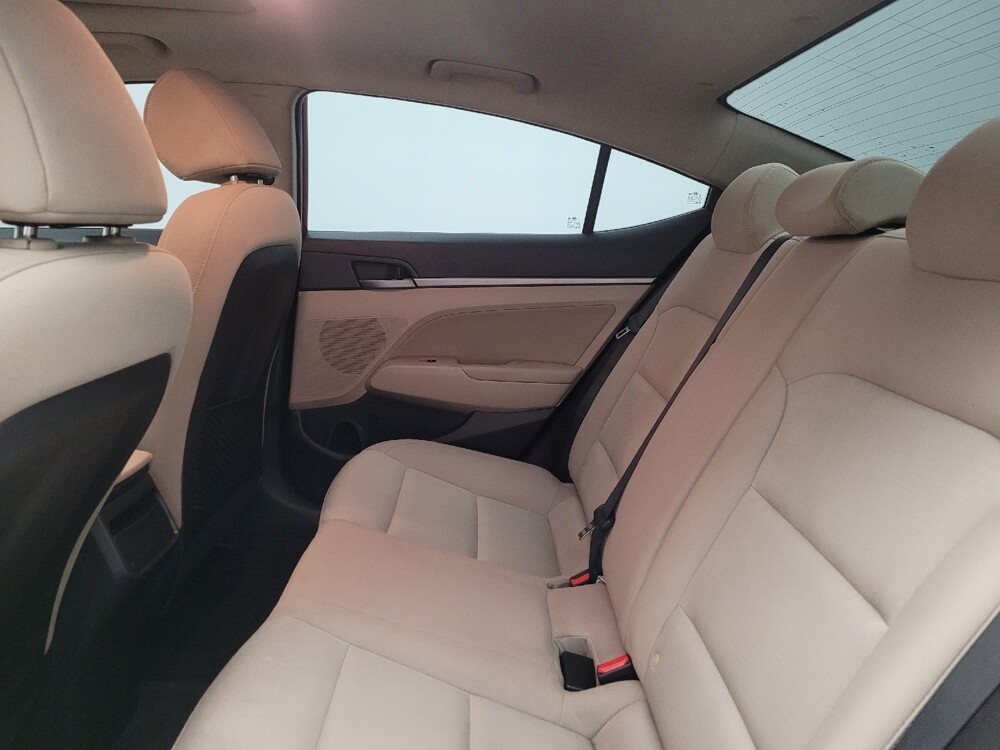 2017 Hyundai Elantra in Louisville, KY 40258 - 18097868 18