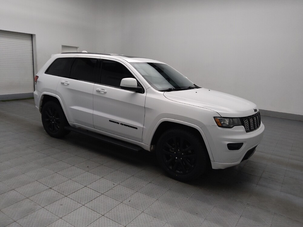 2018 Jeep Grand Cherokee in Union City, GA 30291 - 18097871 11