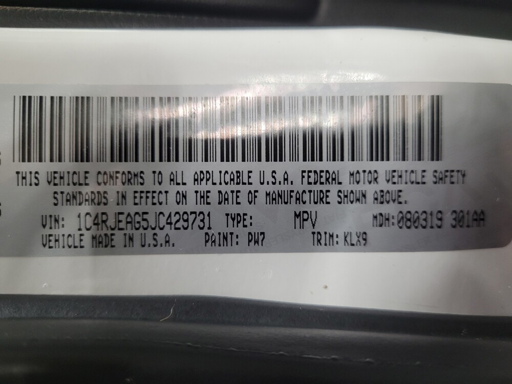 2018 Jeep Grand Cherokee in Union City, GA 30291 - 18097871 33