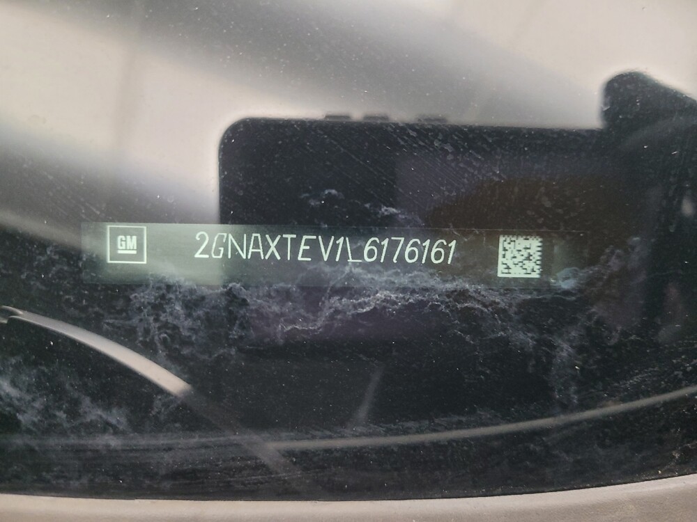 2020 Chevrolet Equinox in Indianapolis, IN 46222 - 18097878 33