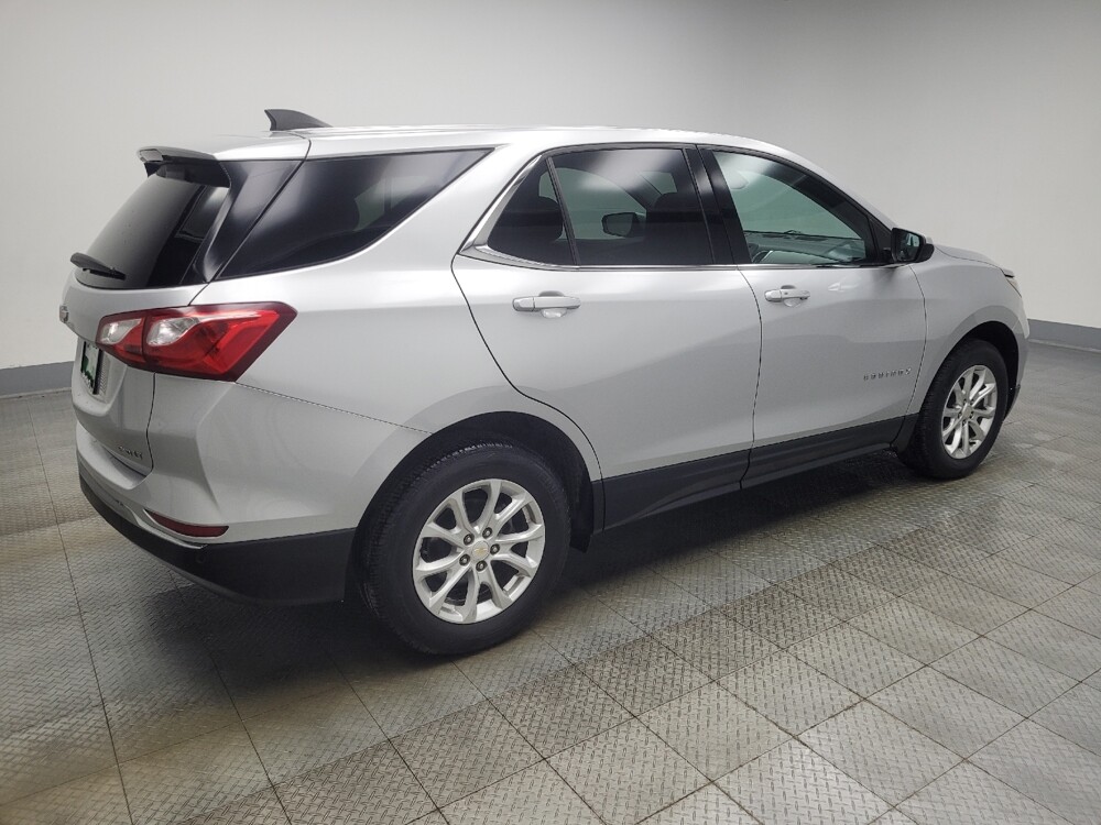 2020 Chevrolet Equinox in Indianapolis, IN 46222 - 18097878 10