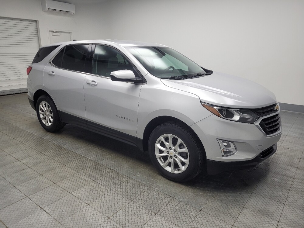 2020 Chevrolet Equinox in Indianapolis, IN 46222 - 18097878 11