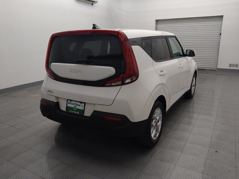 2022 Kia Soul in Live Oak, TX 78233 - 18097885 7