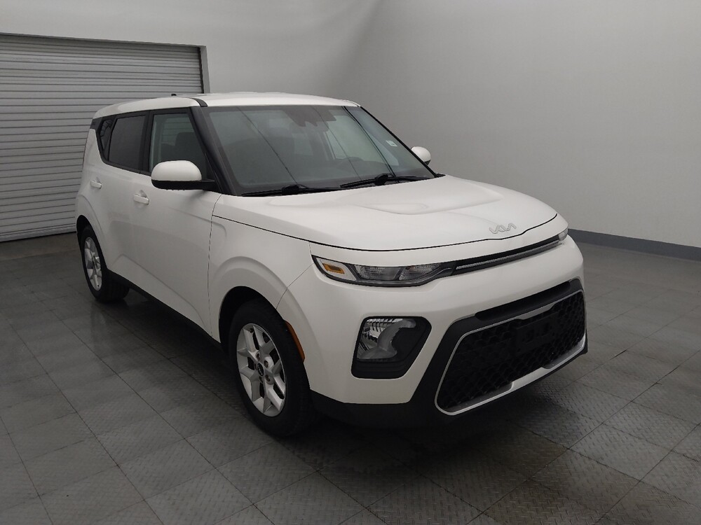 2022 Kia Soul in Live Oak, TX 78233 - 18097885 13