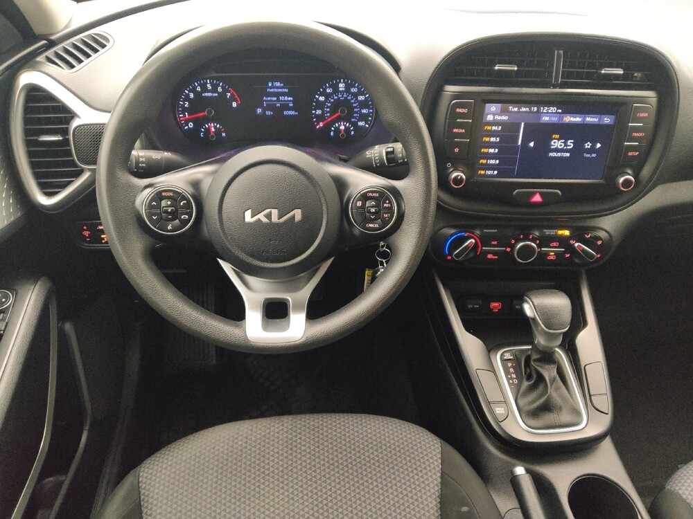 2022 Kia Soul in Live Oak, TX 78233 - 18097885 22