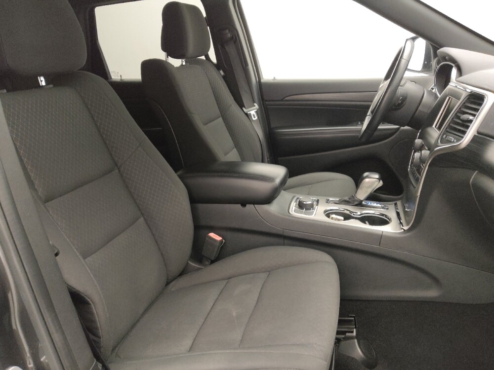 2019 Jeep Grand Cherokee in Gainesville, FL 32609 - 18097889 21