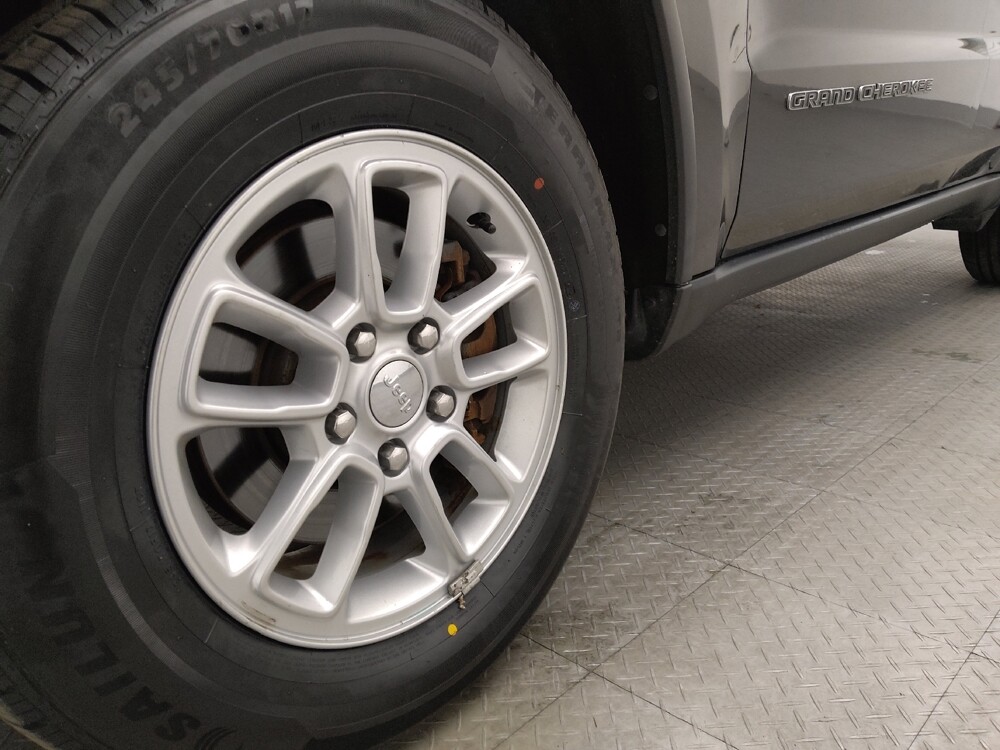 2019 Jeep Grand Cherokee in Gainesville, FL 32609 - 18097889 31