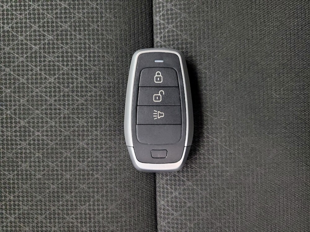 2019 Jeep Grand Cherokee in Taylor, MI 48180 - 18097891 32