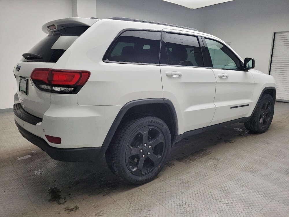 2019 Jeep Grand Cherokee in Taylor, MI 48180 - 18097891 10