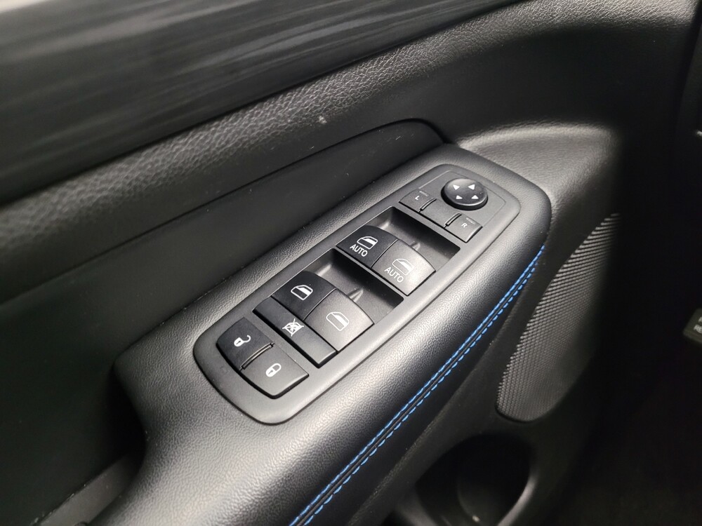 2019 Jeep Grand Cherokee in Taylor, MI 48180 - 18097891 27