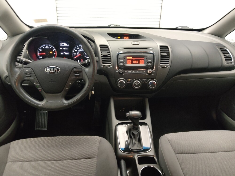 2017 Kia Forte in Lewisville, TX 75067 - 18097893 22