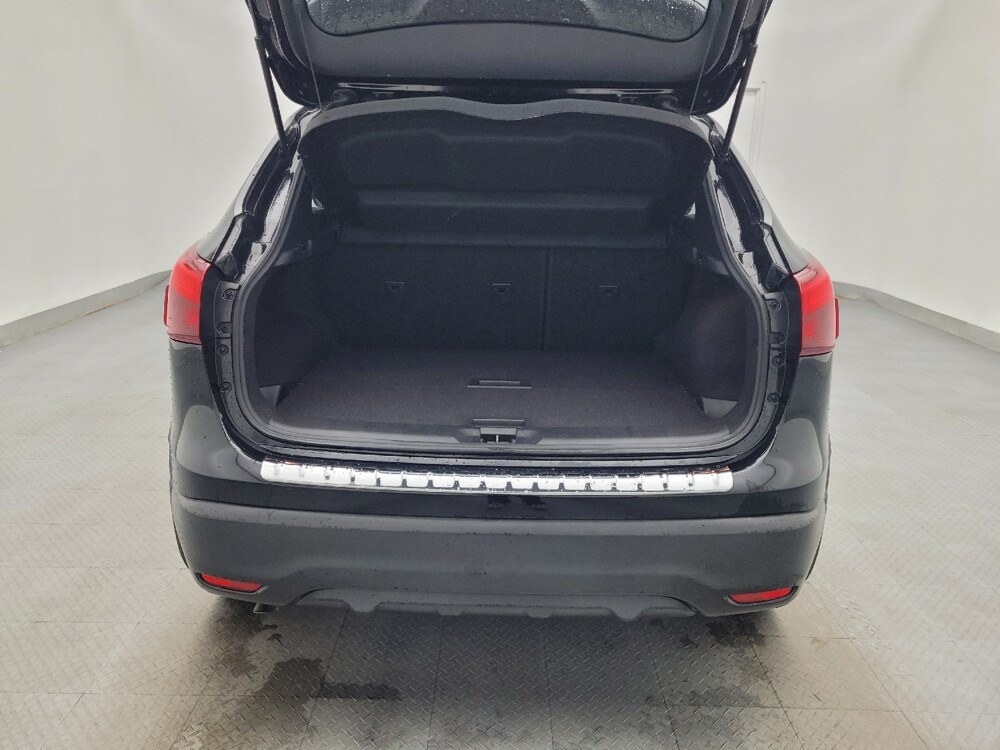 2018 Nissan Rogue Sport in Columbia, SC 29210 - 18097897 29