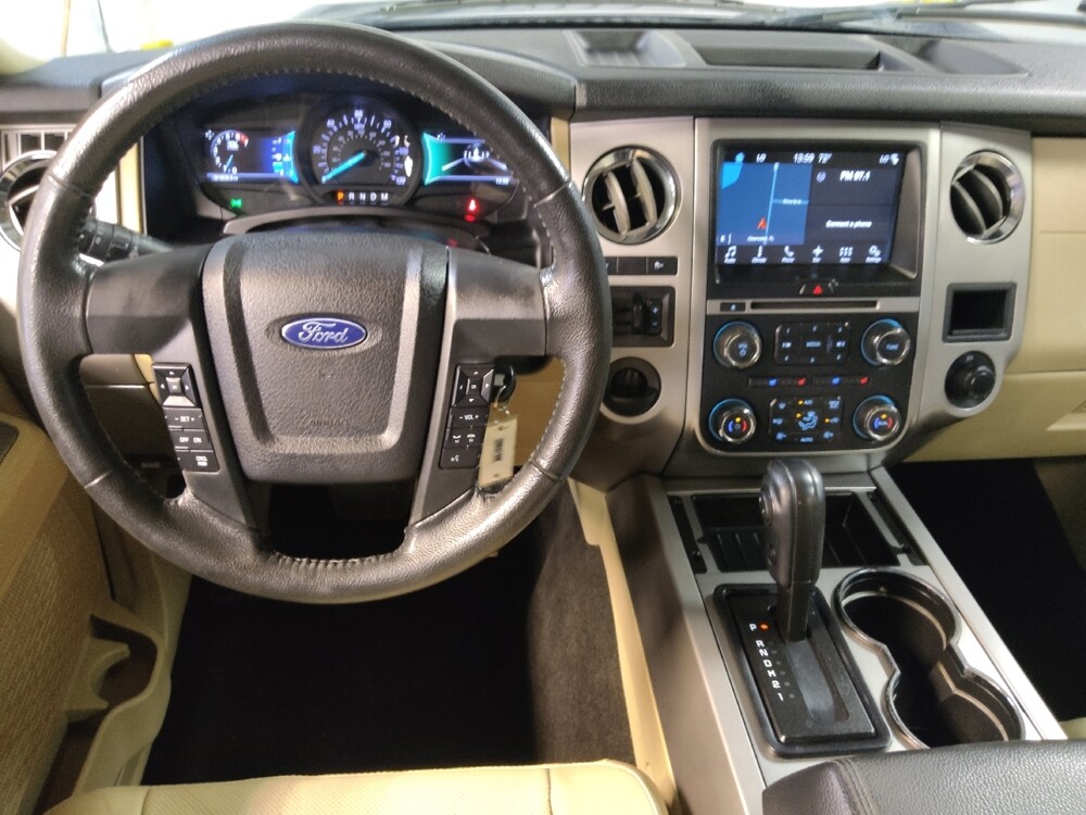2017 Ford Expedition in Clearwater, FL 33764 - 18097899 22