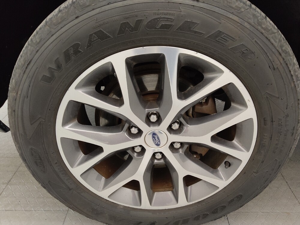 2017 Ford Expedition in Clearwater, FL 33764 - 18097899 31