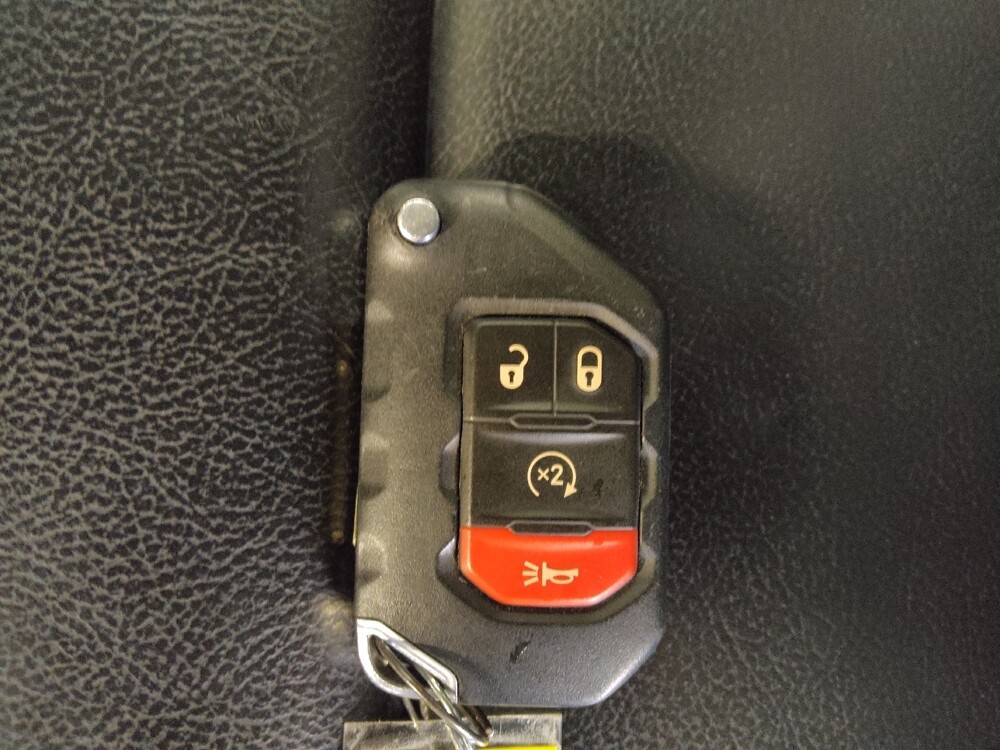 2019 Jeep Wrangler in Tallahassee, FL 32304 - 18097901 32