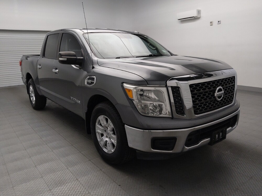 2017 Nissan Titan in Tulsa, OK 74145 - 18097902 13