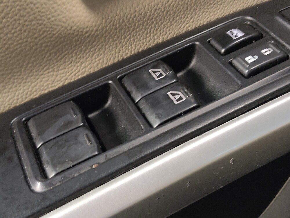 2017 Nissan Titan in Greensboro, NC 27407 - 18097908 27