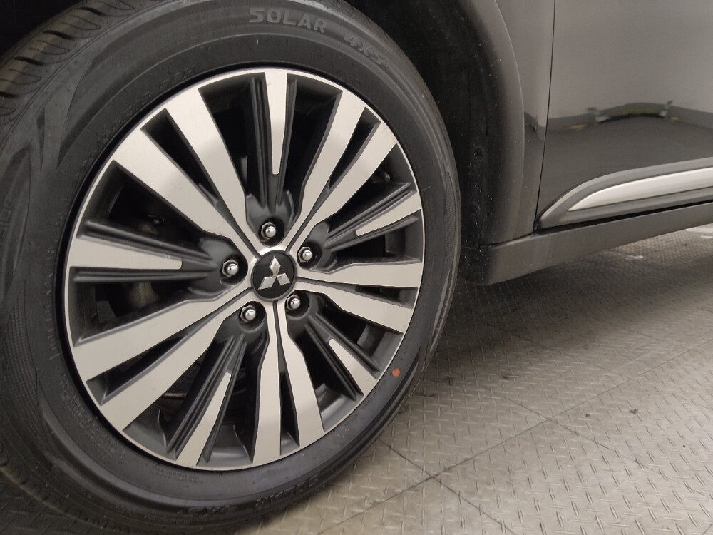 2020 Mitsubishi Outlander in Jacksonville, FL 32225 - 18097909 31