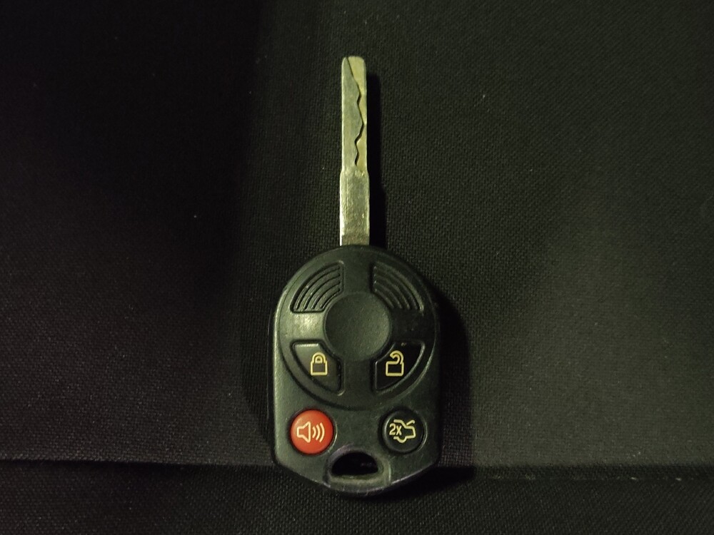 2018 Ford Focus in Jacksonville, FL 32225 - 18097911 32