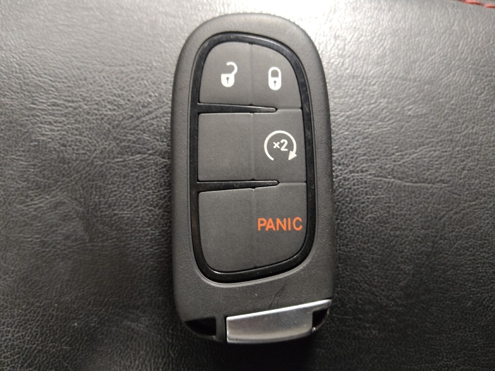 2019 Jeep Cherokee in San Antonio, TX 78238 - 18097912 32