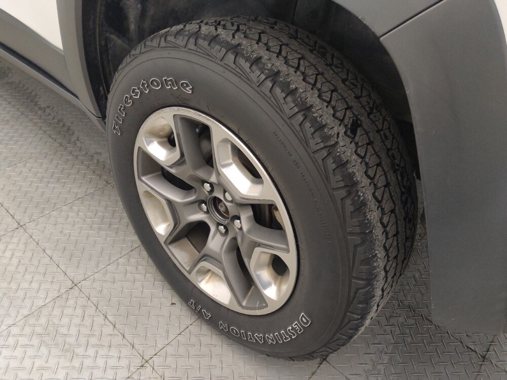 2019 Jeep Cherokee in San Antonio, TX 78238 - 18097912 31