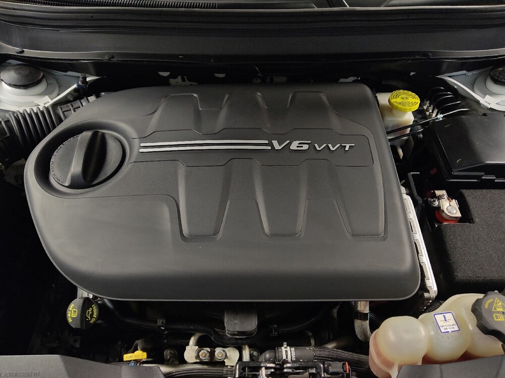 2019 Jeep Cherokee in San Antonio, TX 78238 - 18097912 30