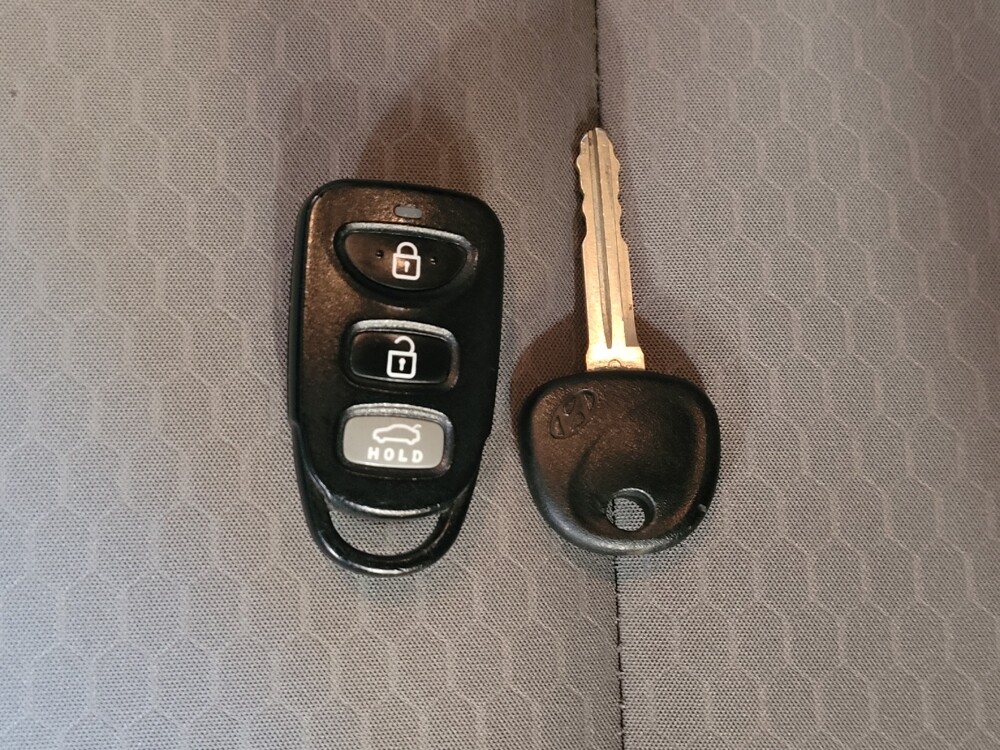 2019 Hyundai Elantra in Mobile, AL 36606 - 18097916 32