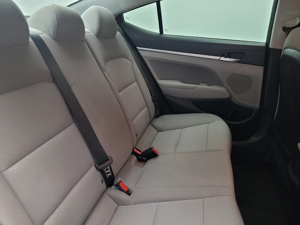 2019 Hyundai Elantra in Mobile, AL 36606 - 18097916 19