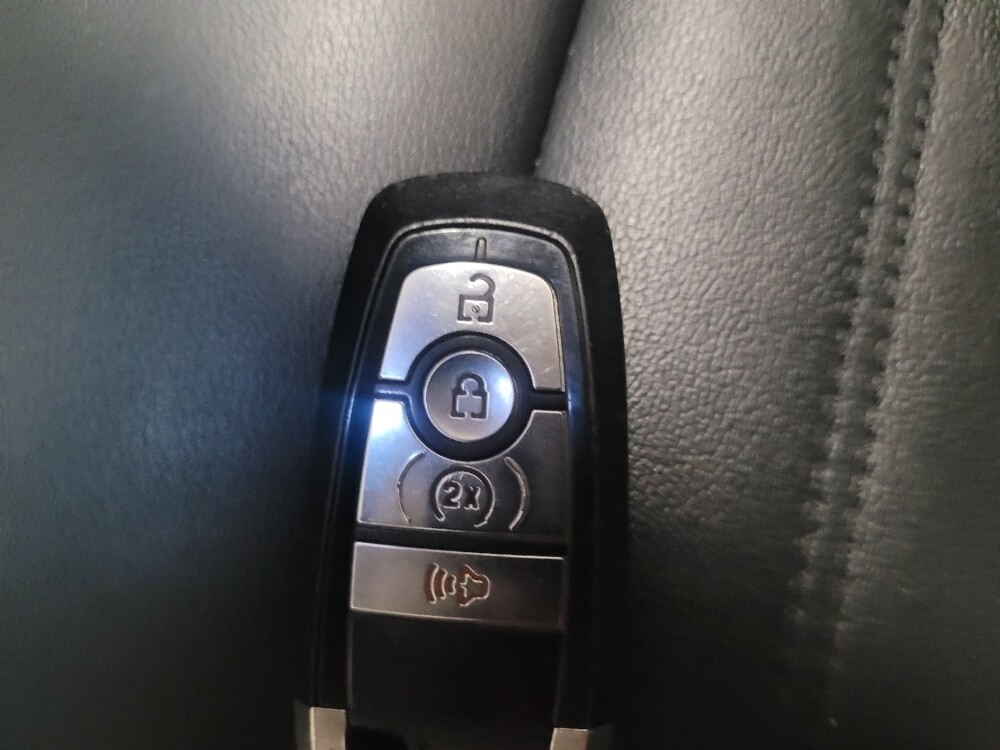 2017 Ford Edge in Henrico, VA 23223 - 18097919 32