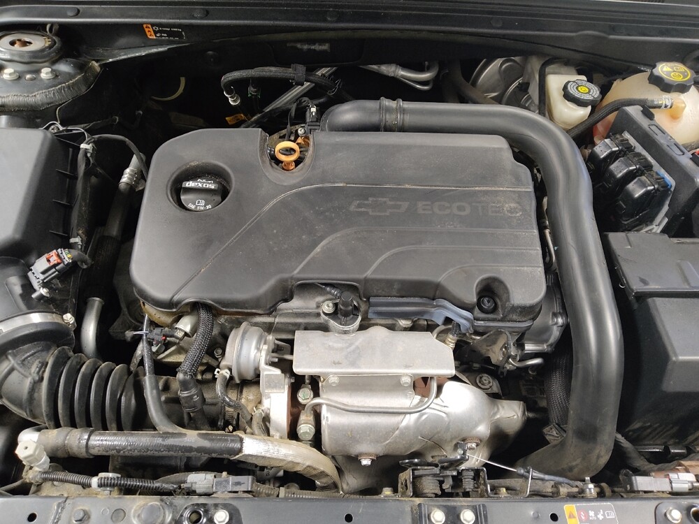 2017 Chevrolet Malibu in Albany, GA 31705 - 18097921 30