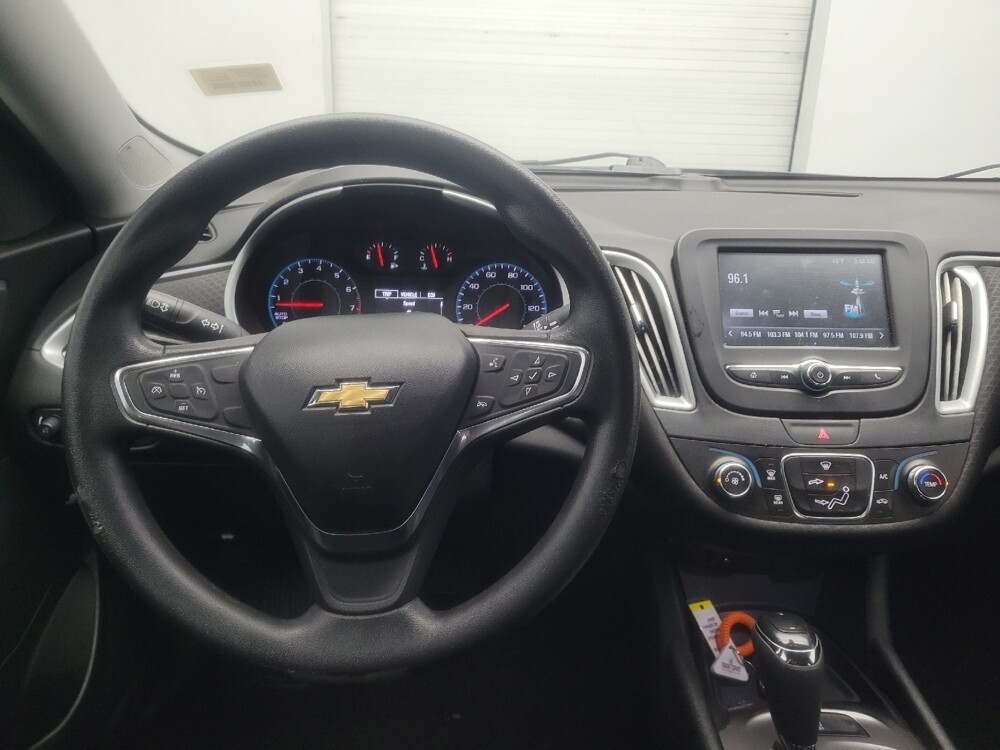2017 Chevrolet Malibu in Albany, GA 31705 - 18097921 22
