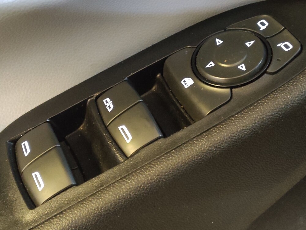 2019 Chevrolet Equinox in Greensboro, NC 27407 - 18097923 27