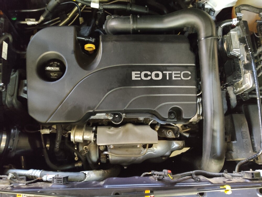 2019 Chevrolet Equinox in Greensboro, NC 27407 - 18097923 30