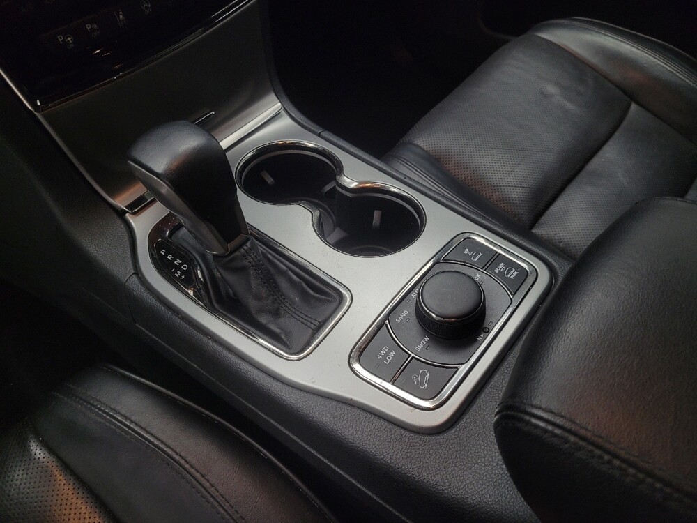 2020 Jeep Grand Cherokee in Ft Wayne, IN 46805 - 18097924 26