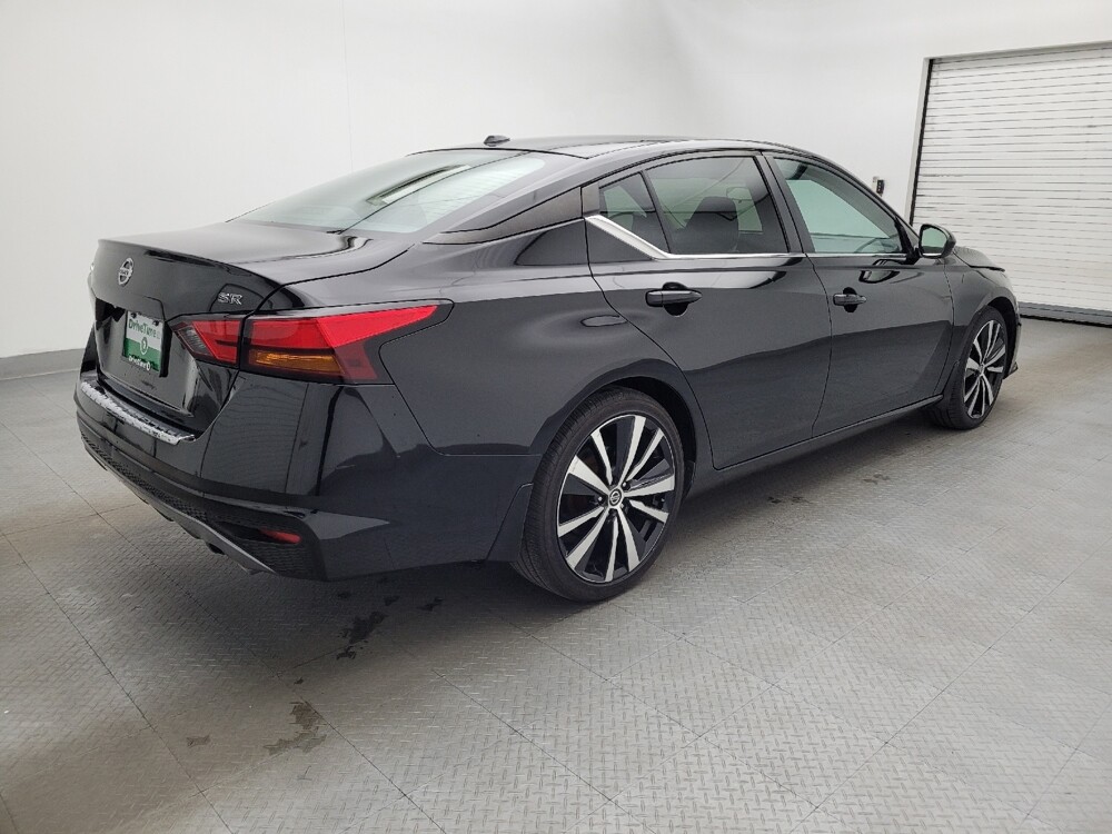 2019 Nissan Altima in Greensboro, NC 27407 - 18097927 10